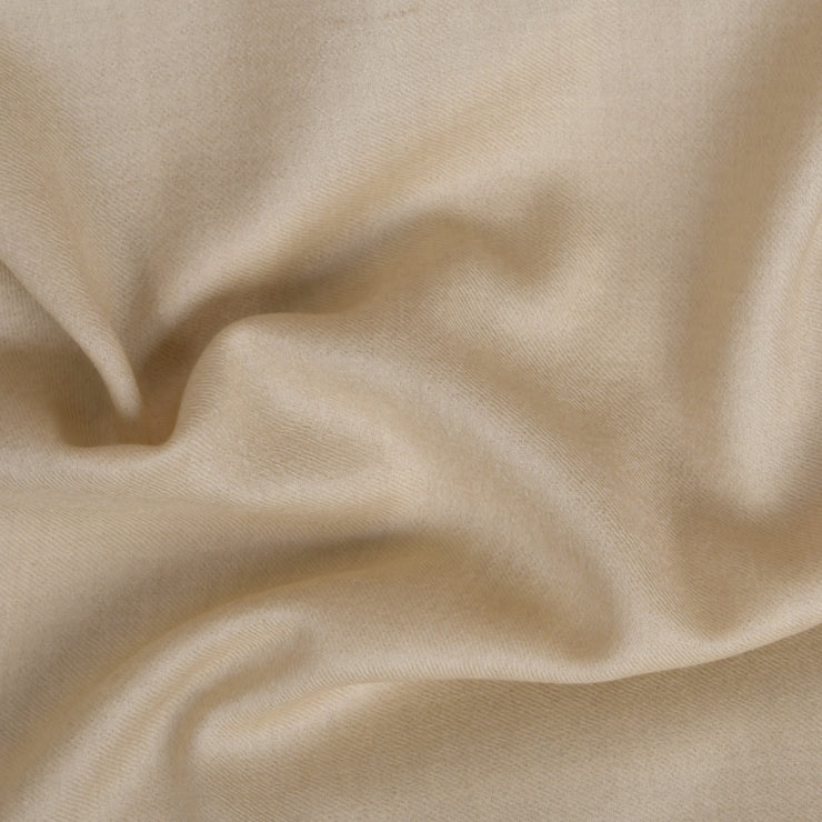Super Light Shawl | Skin
