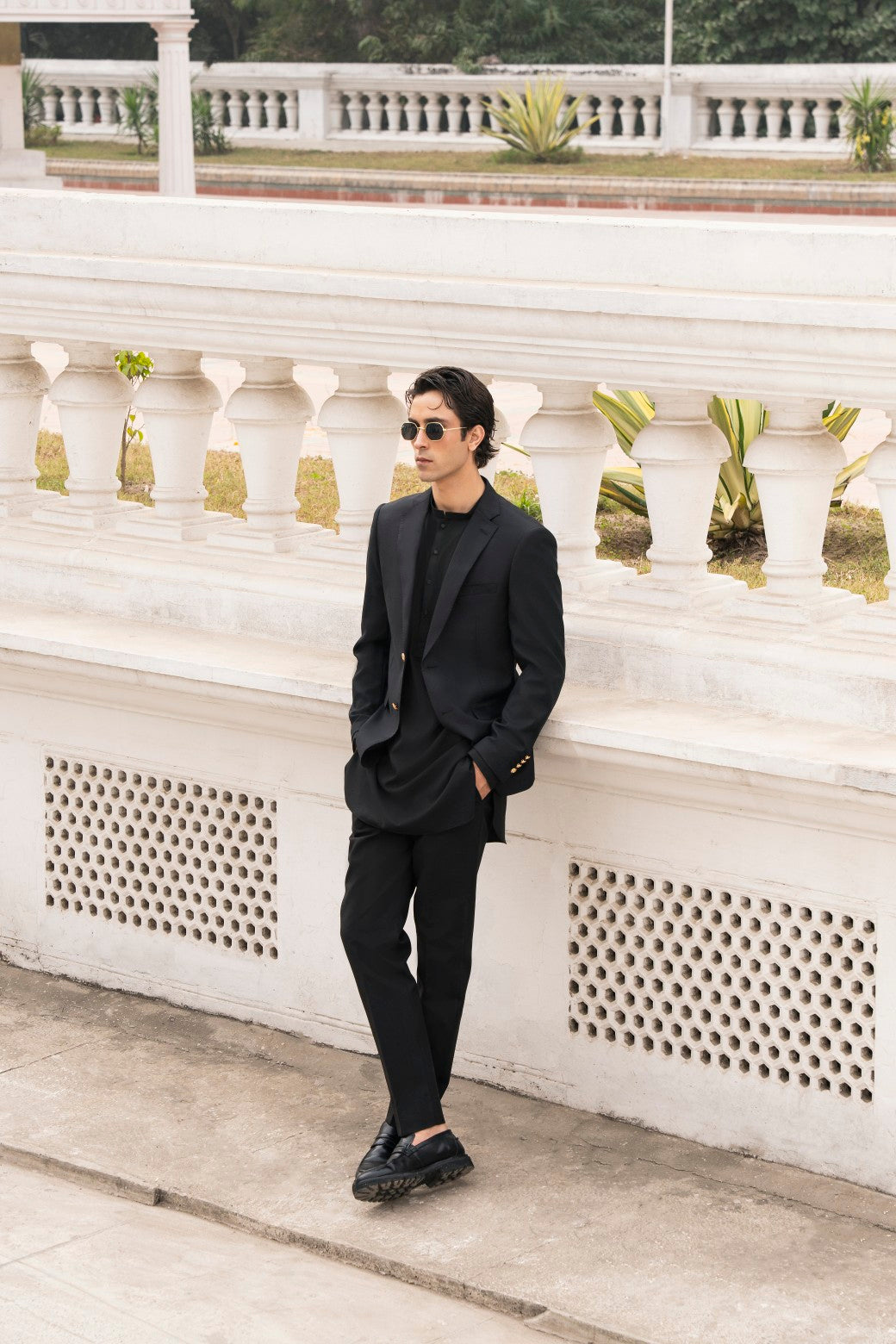Blended Blazer l Black