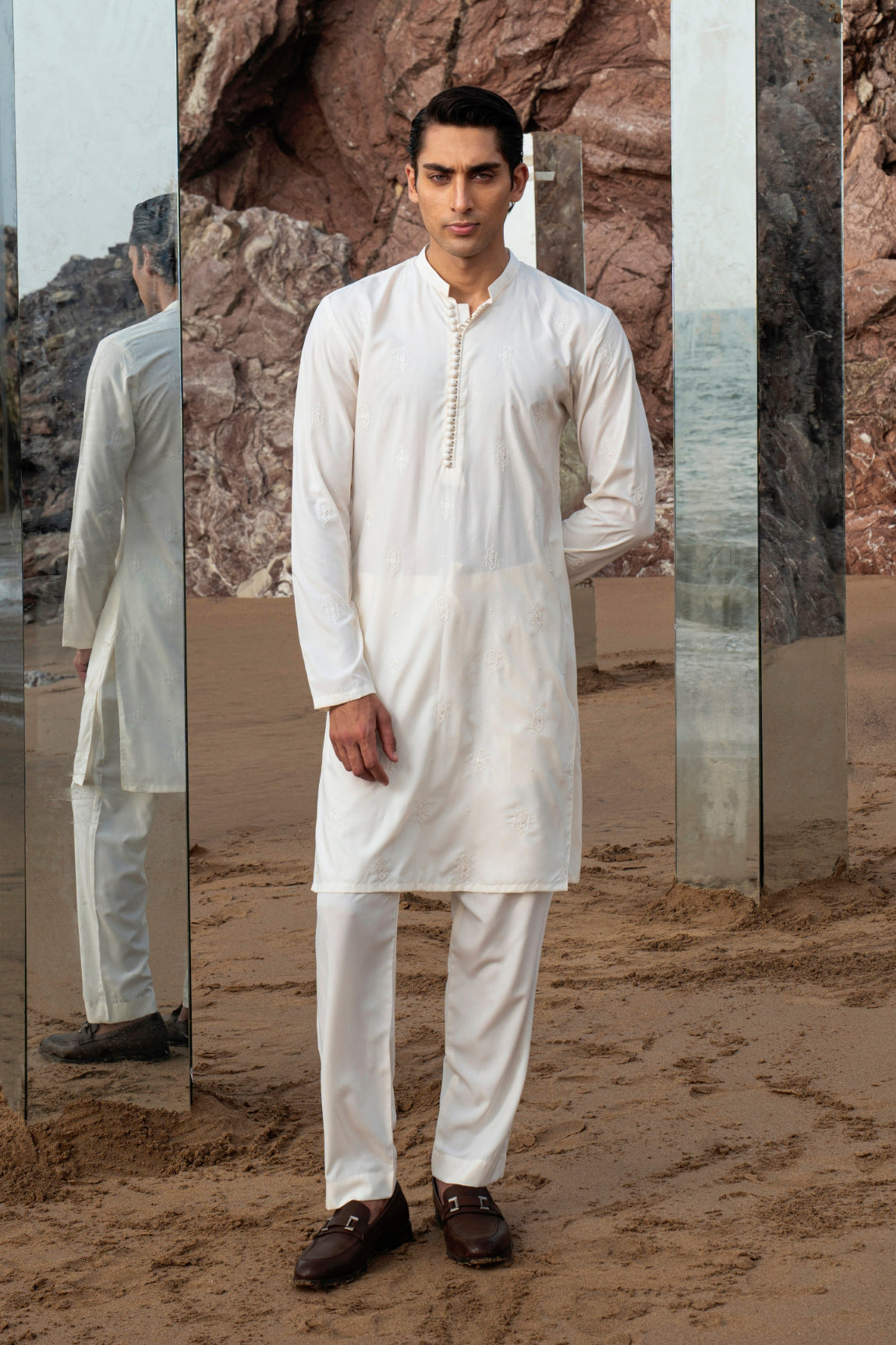 Embroidered Kurta Trouser