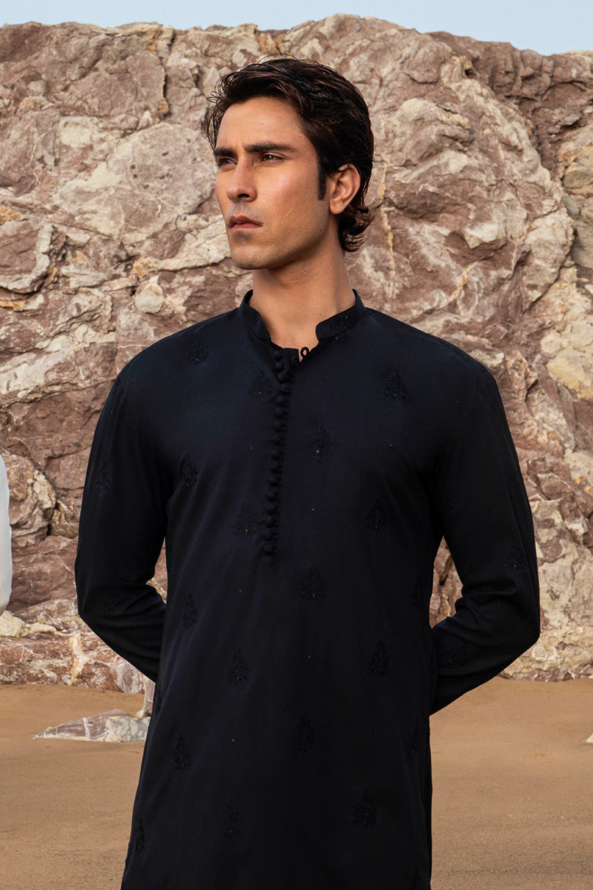 Embroidered Kurta Trouser
