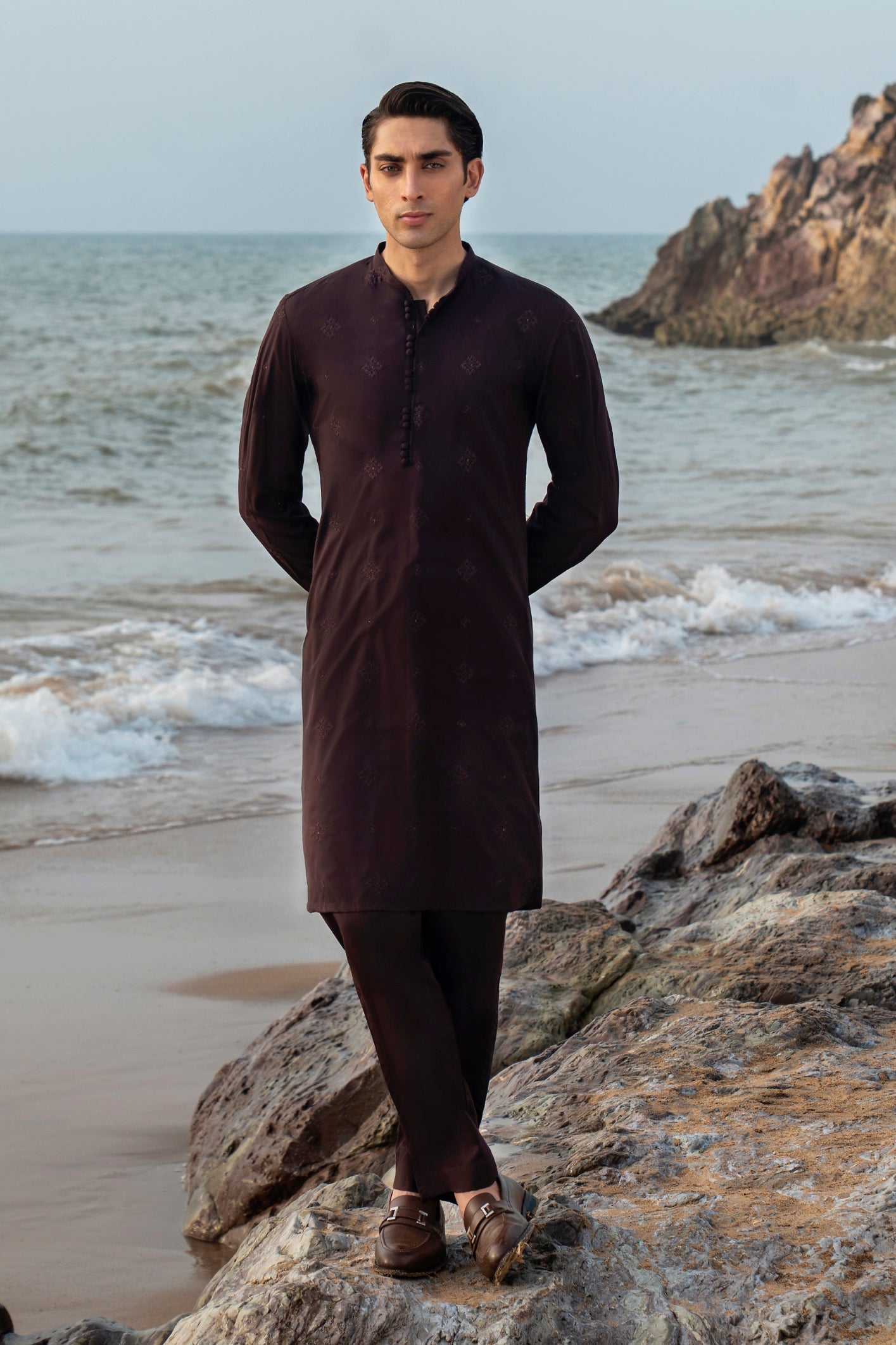 Embroidered Kurta Trouser