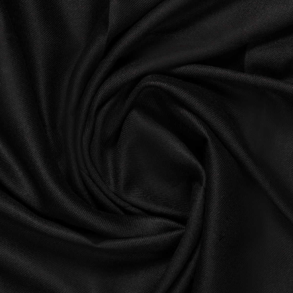 Classic Wool Shawl l Black