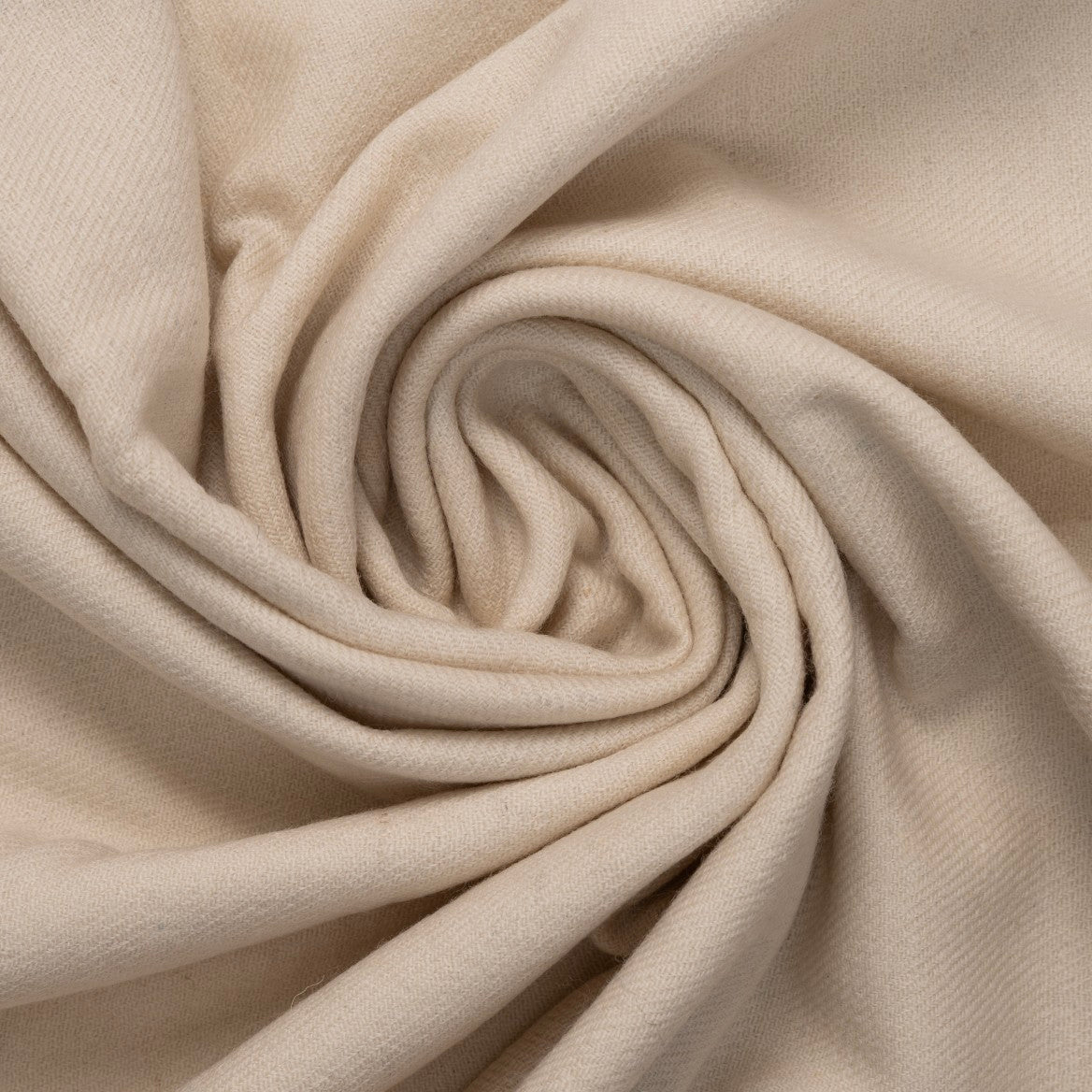 Super Light Shawl l Off White