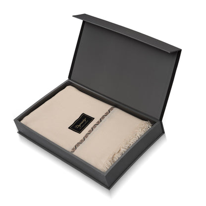 Super Light Shawl l Cream