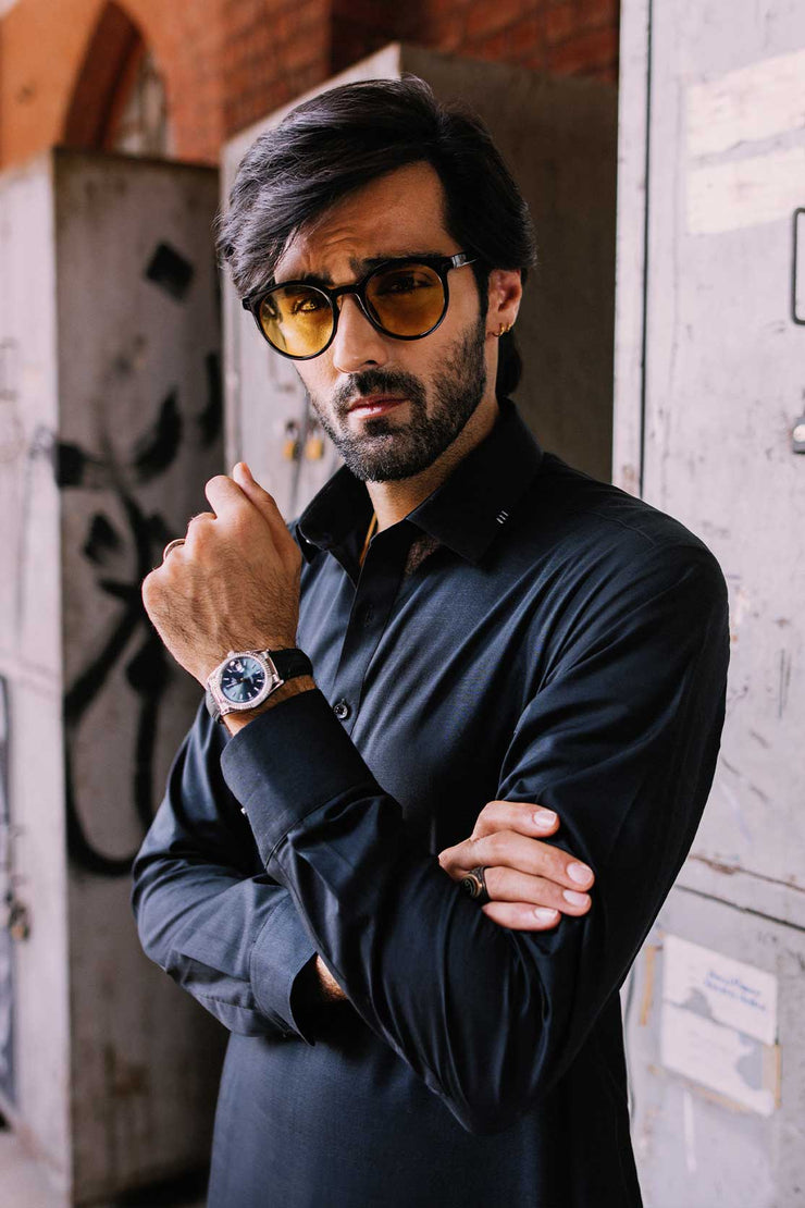 ZARISH Black SK